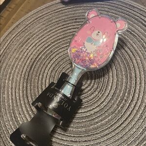 3/$10 girls hairbrush 🆕
